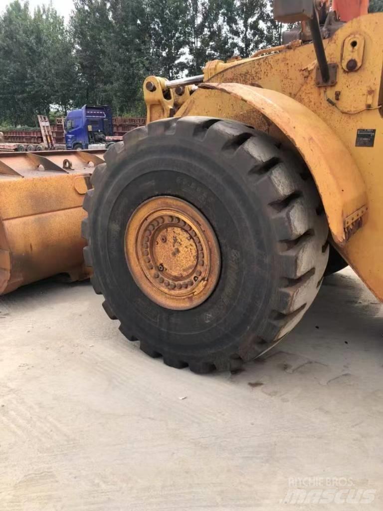 CAT 980 H لوادر بعجل