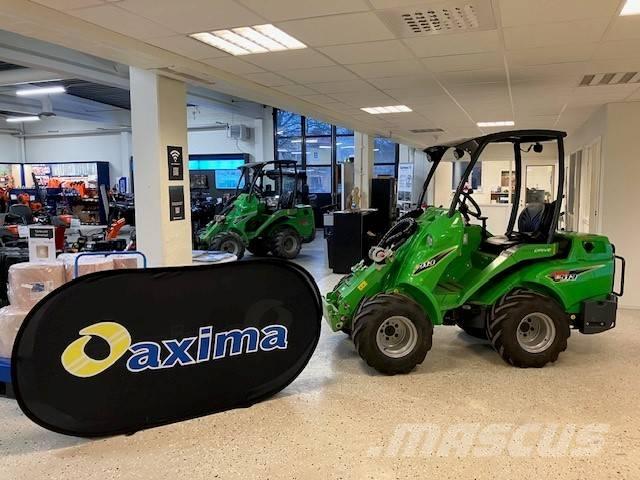 Avant E5-13 ( EL ) لوادر انزلاقية التوجيه