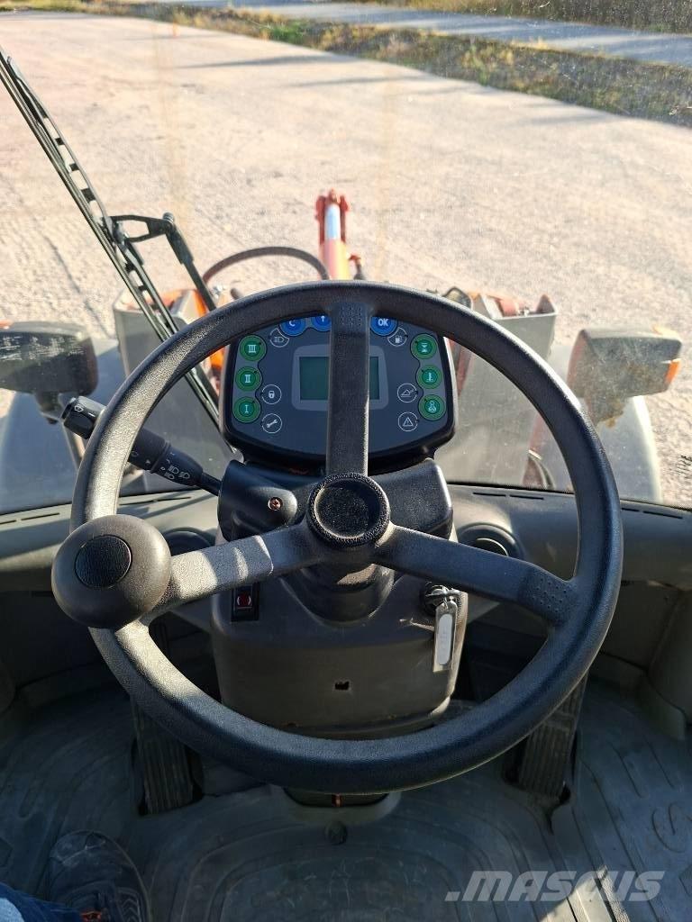 Atlas 65 لوادر بعجل