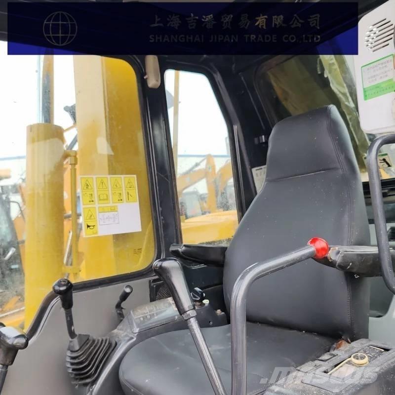 Komatsu PC 60 حفارات زحافة