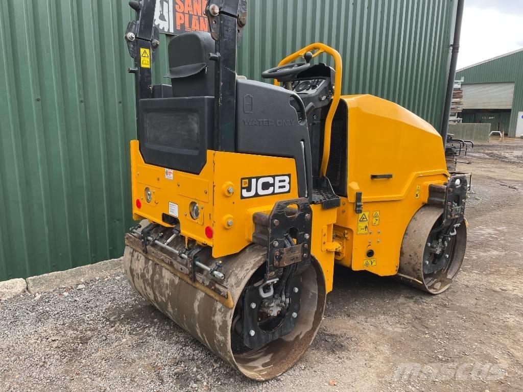 JCB CT 260-120 مداحل ثنائية الاسطوانة