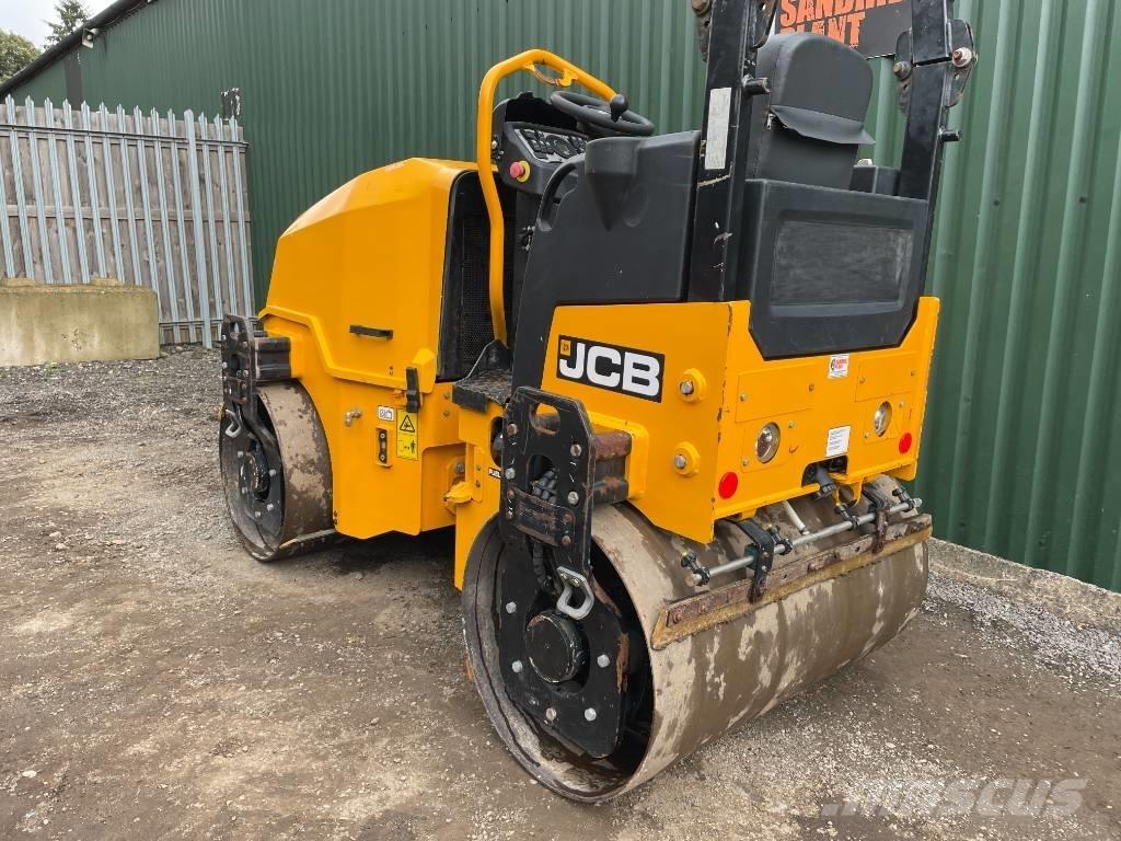 JCB CT 260-120 مداحل ثنائية الاسطوانة