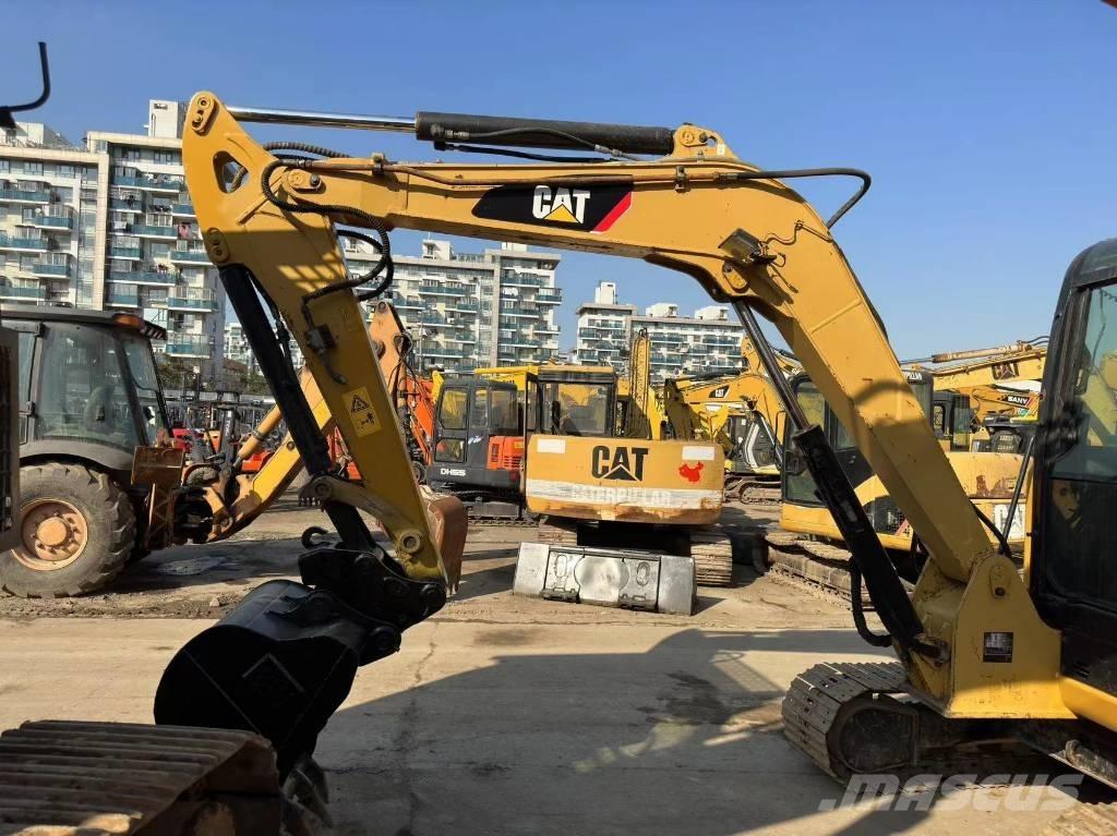 CAT 306 E حفارات زحافة