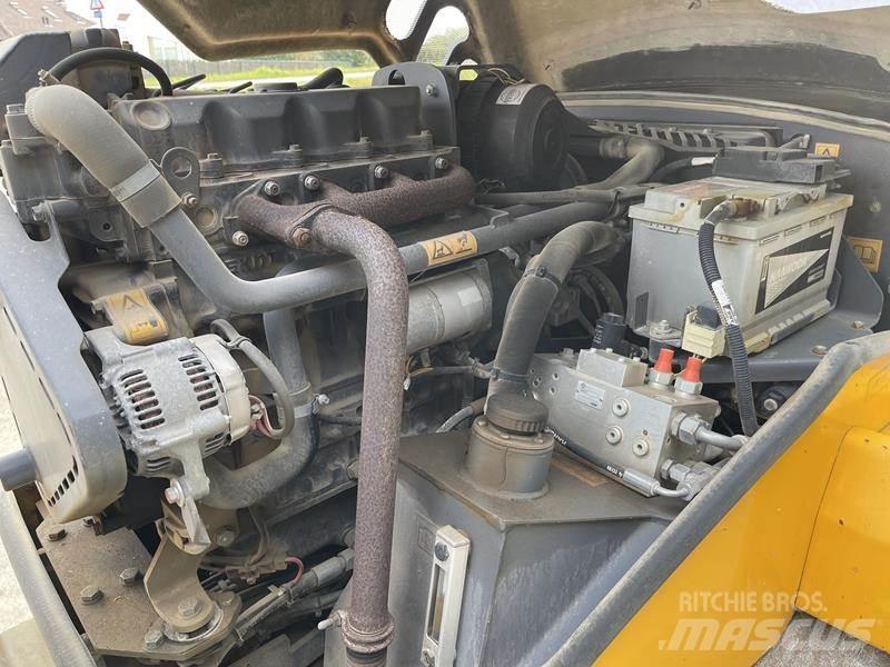 Hamm HD 14 VV مداحل ثنائية الاسطوانة
