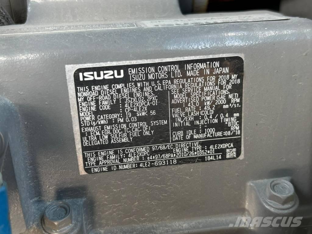 Kobelco SK 75 SR-3E حفارات وسط 7 طن - 12 طن