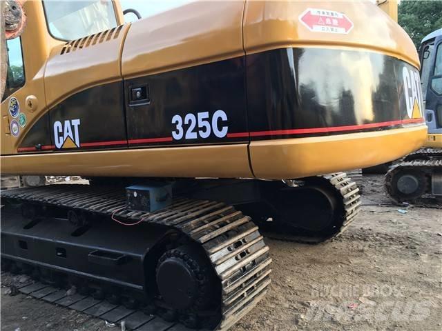 CAT 325 C حفارات زحافة