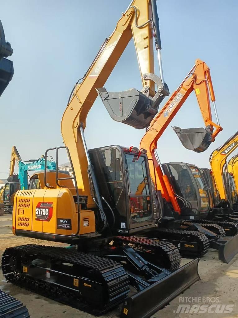 Sany SY 75 C pro حفارات صغيرة أقل من 7 طن (حفارات صغيرة)