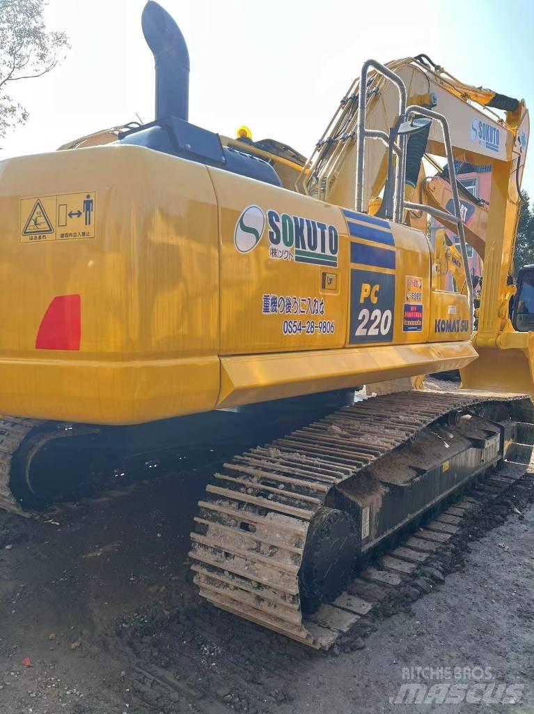 Komatsu PC 220 حفارات زحافة