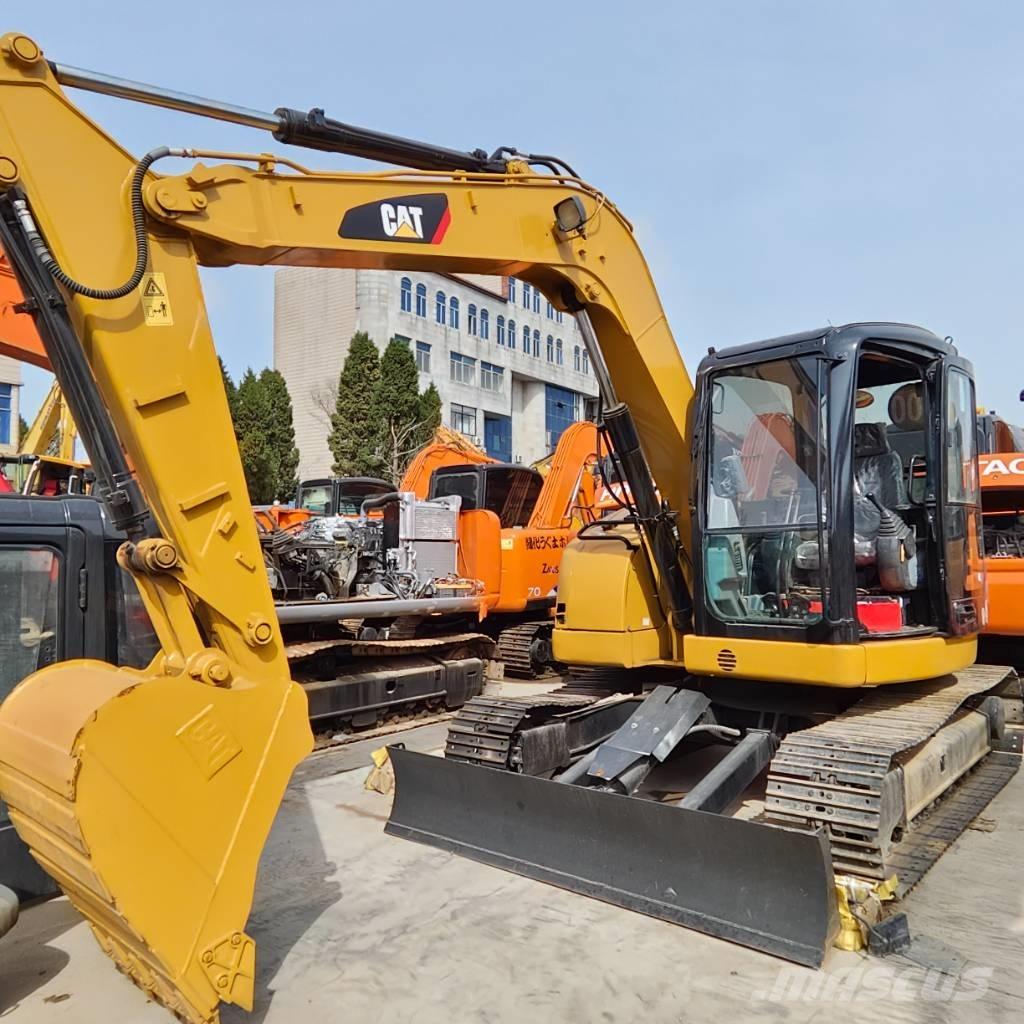 CAT 308 D حفارات وسط 7 طن - 12 طن