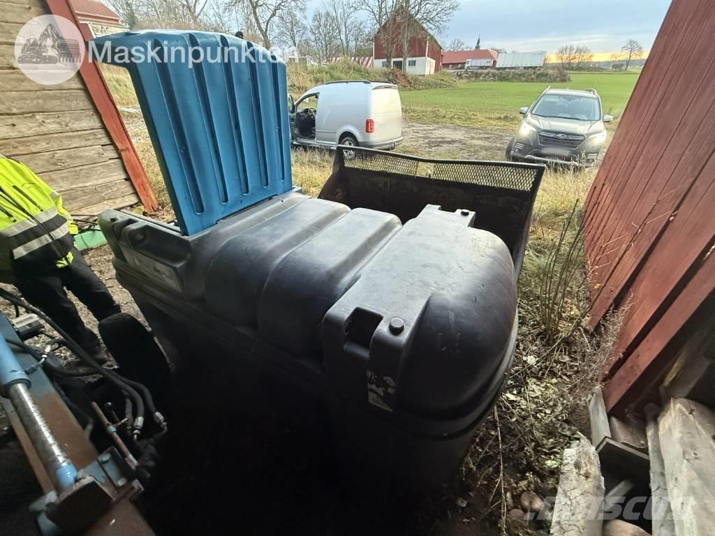  Fortis Ad-Blue tank خزانات