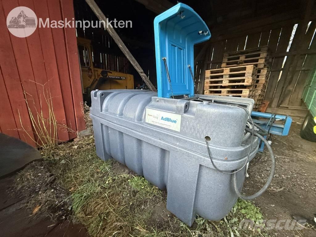  Fortis Ad-Blue tank خزانات