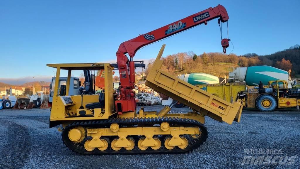 Morooka MST 800 E عربات نقل قلابة مجنزرة