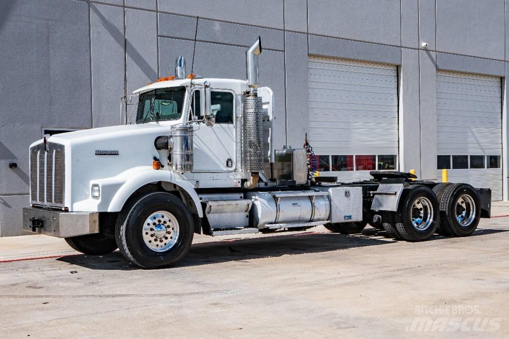 Kenworth T800 وحدات الجر