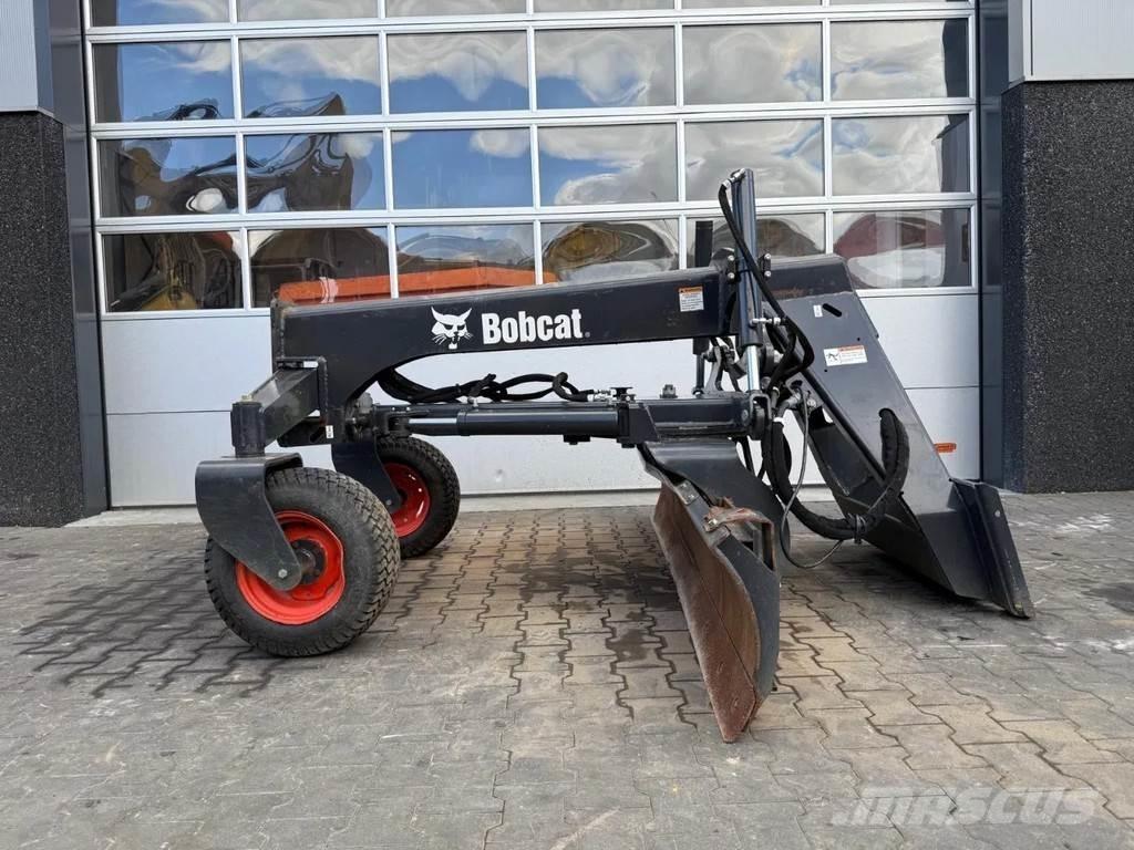 Bobcat Grader 108 معدات تمهيد الطرق