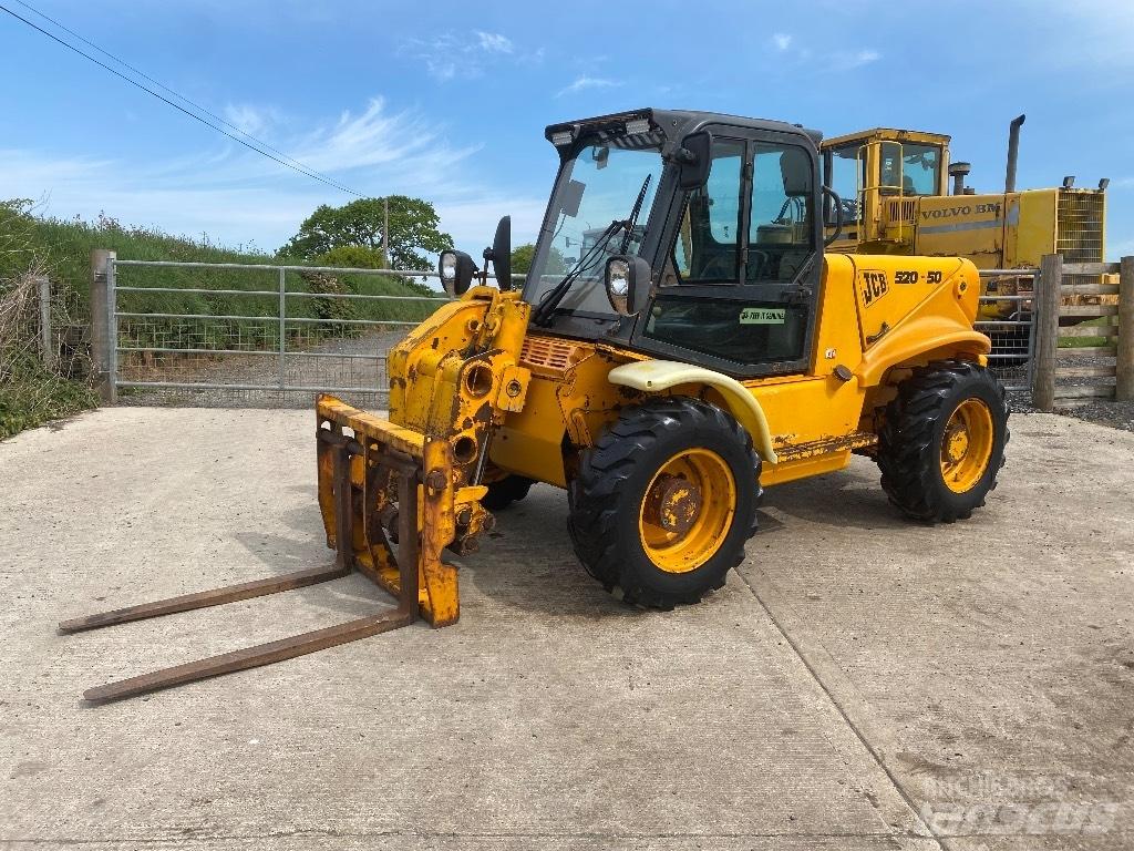 JCB 520-50 مناولات متداخلة