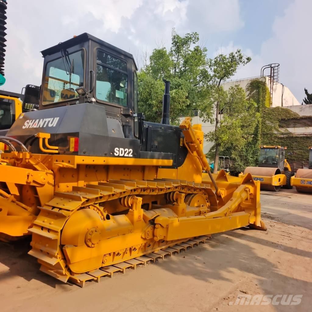 Shantui SD 22 بلدوزرات مجنزرة