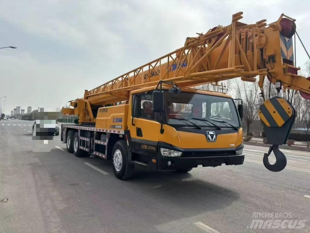 XCMG QY 25 K رافعات صالحة لكل أنواع الطرق
