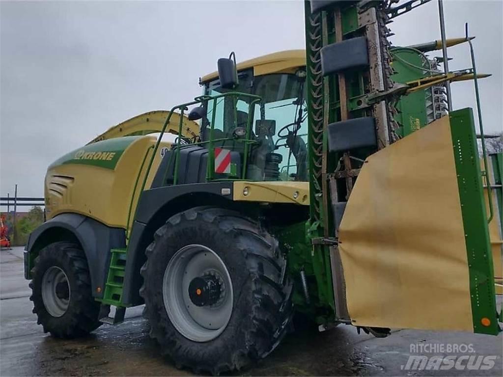 Krone Big X 630 علافات ذاتية الدفع