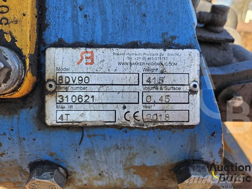Ginaf X 3335 S شاحنات قلابة