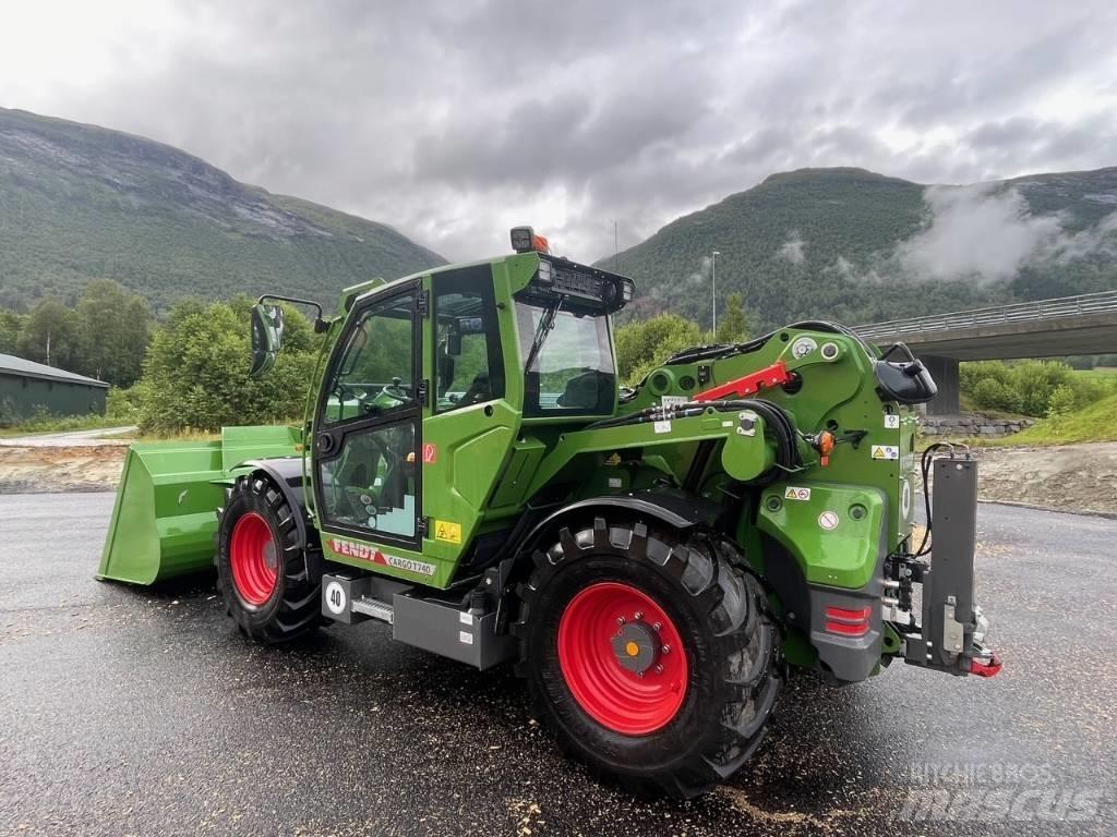 Fendt T740 مناولات متداخلة