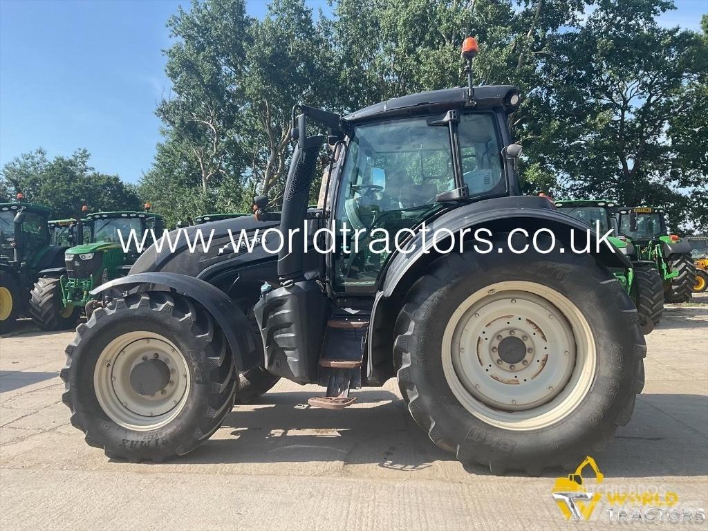 Valtra T 234 الجرارات
