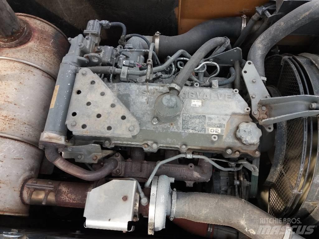 CASE CX 240 B حفارات زحافة