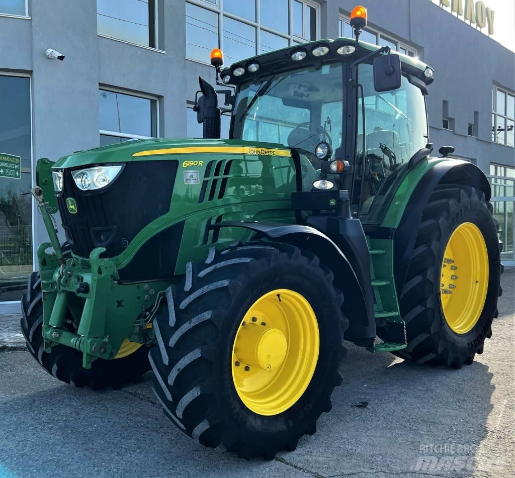 John Deere 6190 R الجرارات