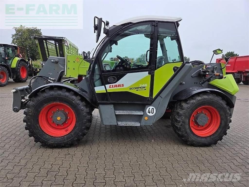 CLAAS scorpion 746 معدات مناولة لأغراض الزراعة