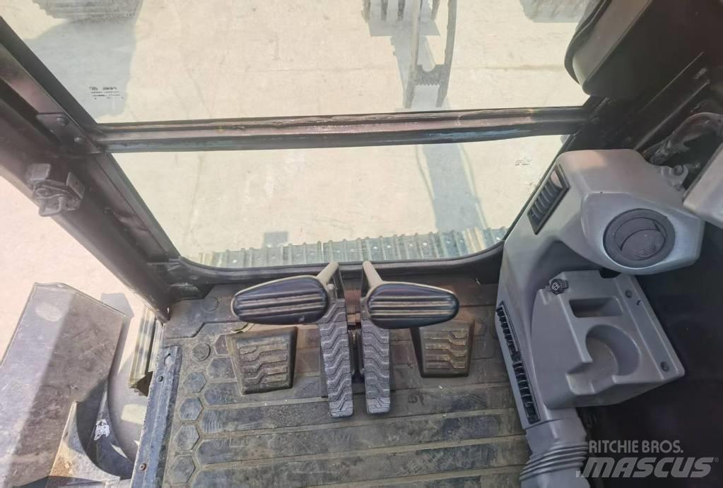 CAT 308 E 2 CR حفارات زحافة