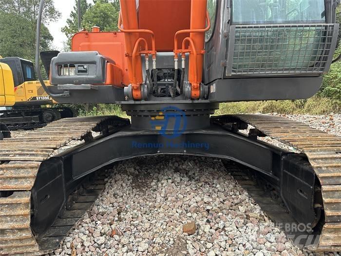 Hitachi ZX 240G حفارات زحافة