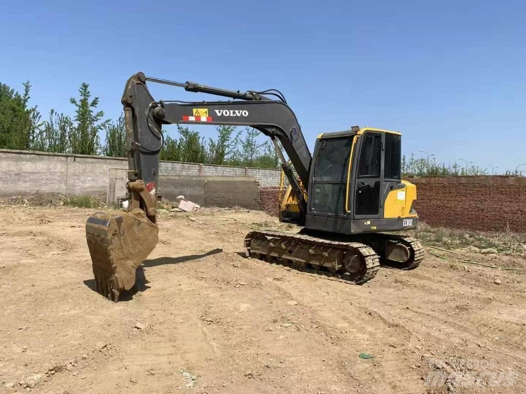 Volvo EC80 حفارات زحافة