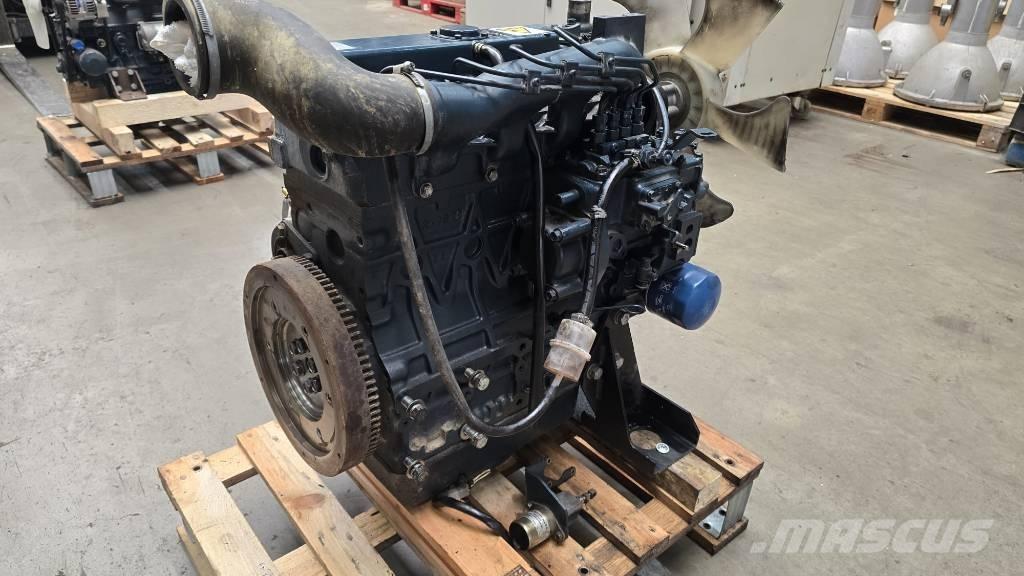 Kubota V 2203 محركات