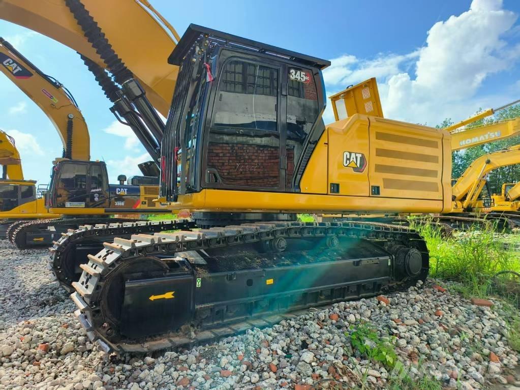 CAT 345GC حفارات زحافة