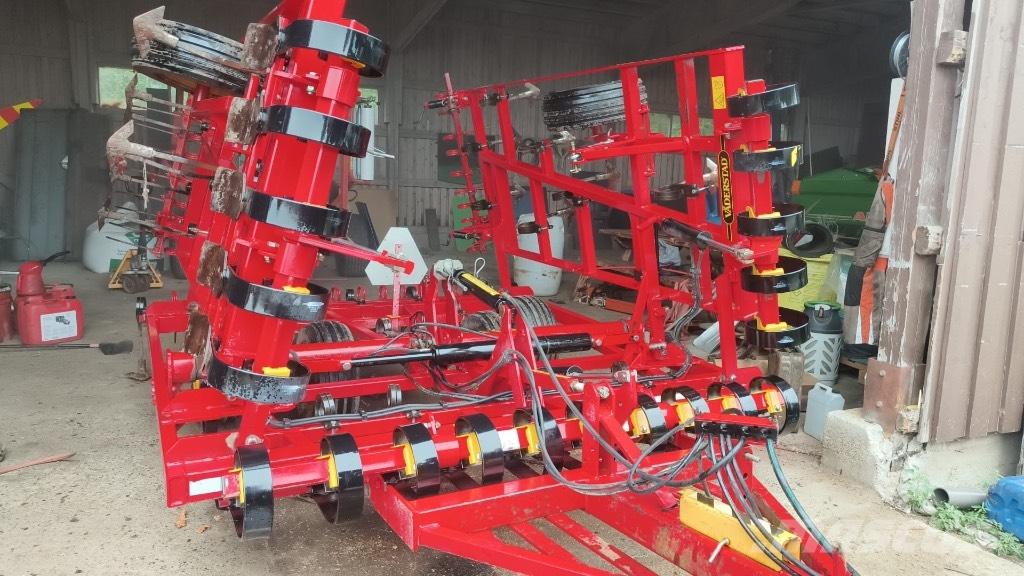 Väderstad NZA500 كاسحات