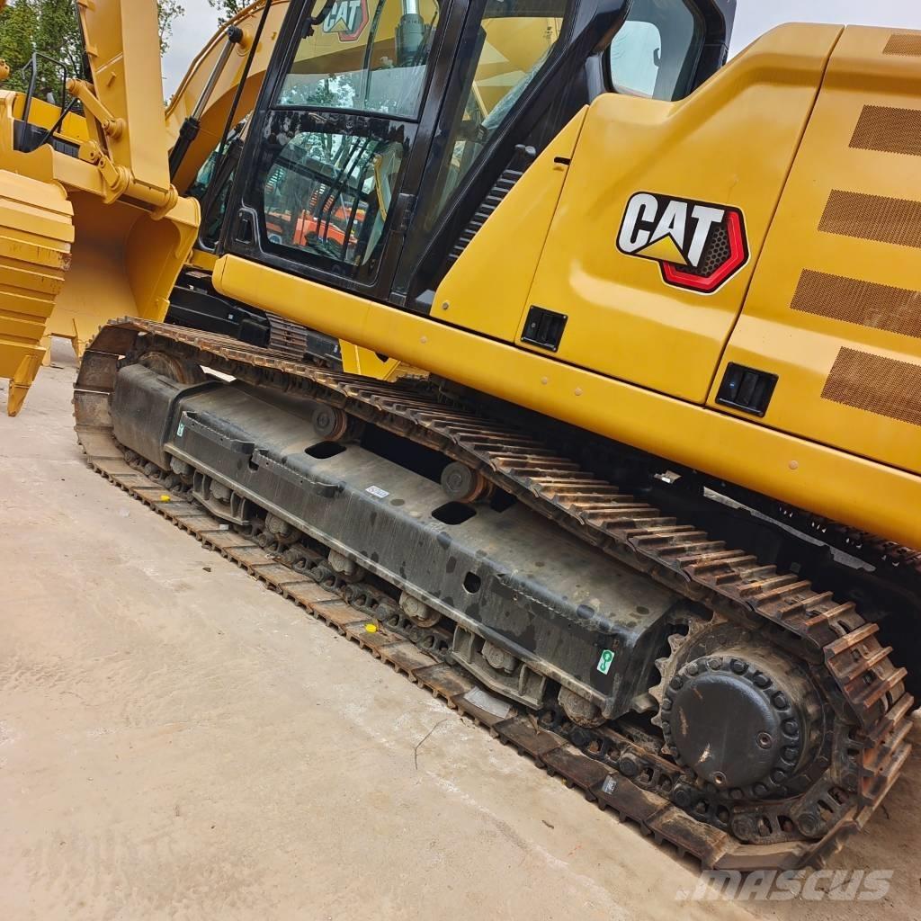 CAT 330 GC حفارات زحافة