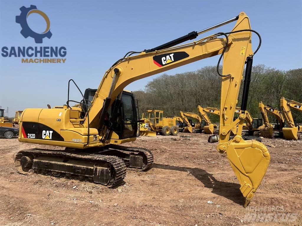 CAT 312 D حفارات زحافة