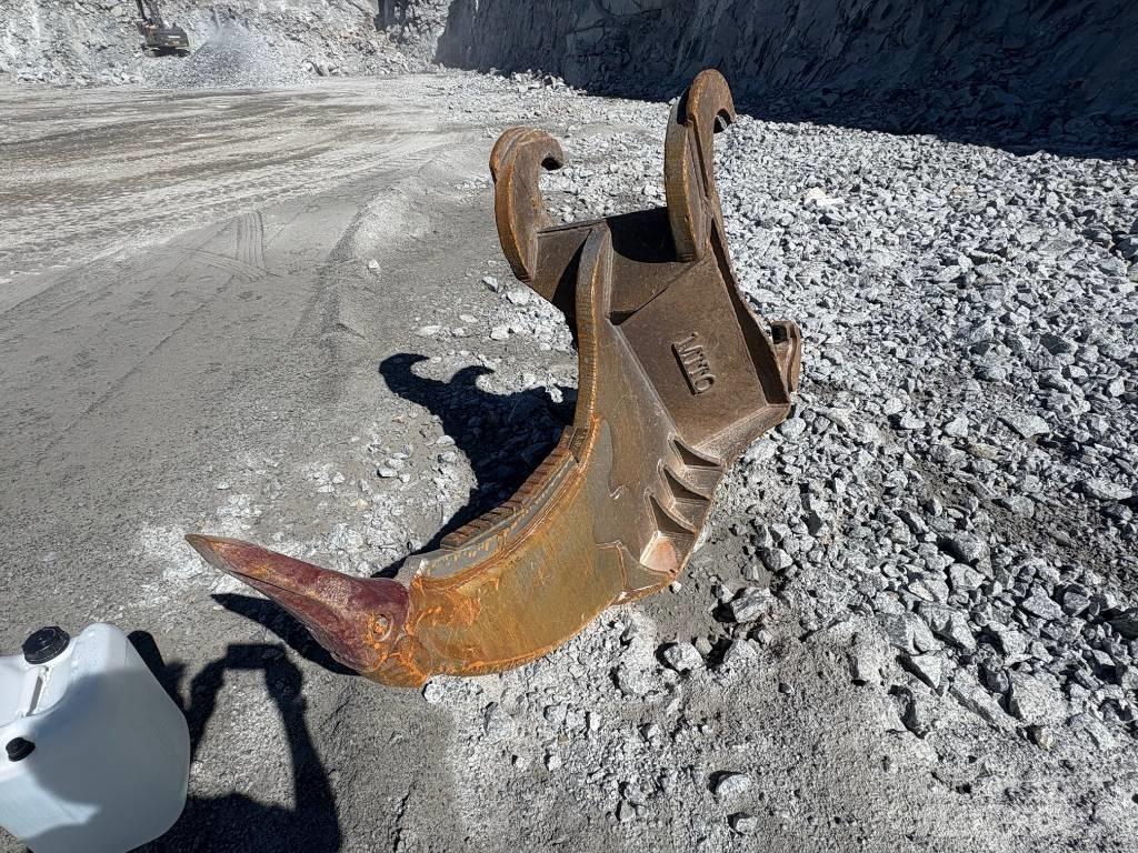 CAT 340 NG حفارات زحافة