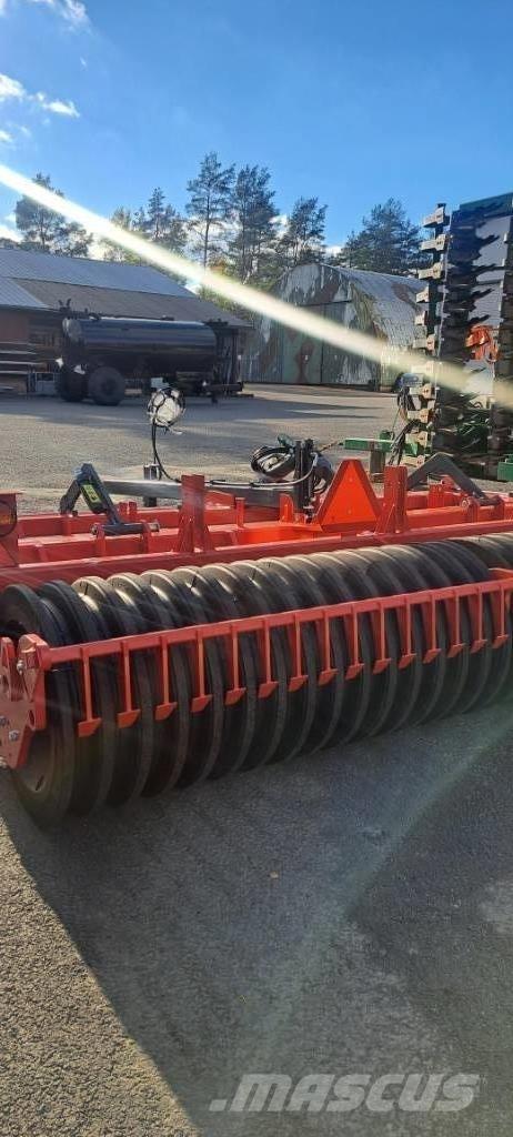Tume D Harrow 400 زحافات ساحقة