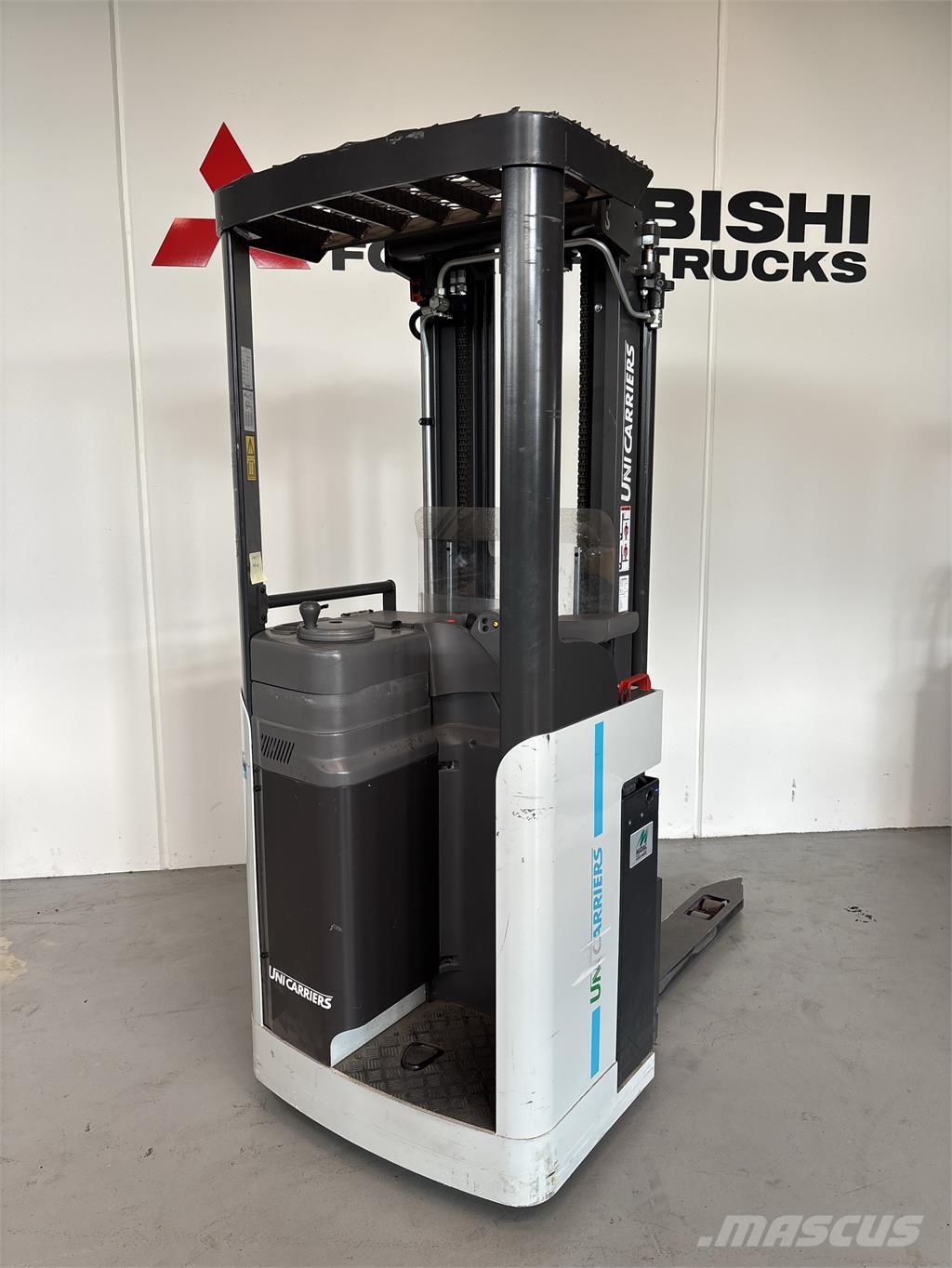 Atlet A160 شاحنات مناولة ذاتية الدفع