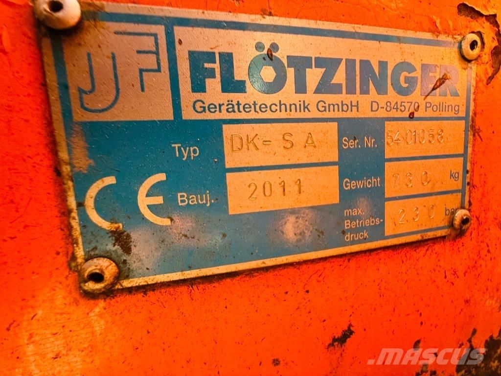 Flötzinger Vario حراثات ونصول الجليد