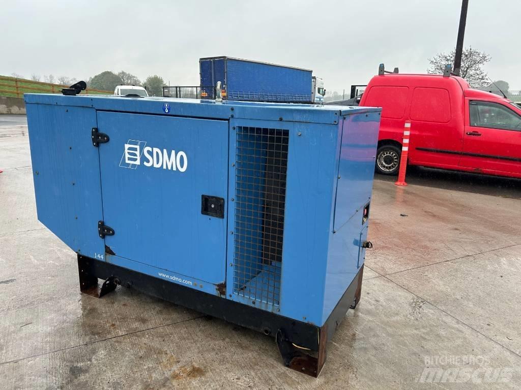 Sdmo J 44 K مولدات ديزل