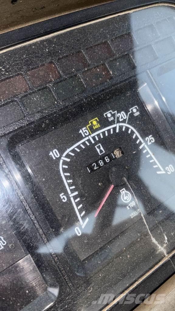 Fiat M100 الجرارات