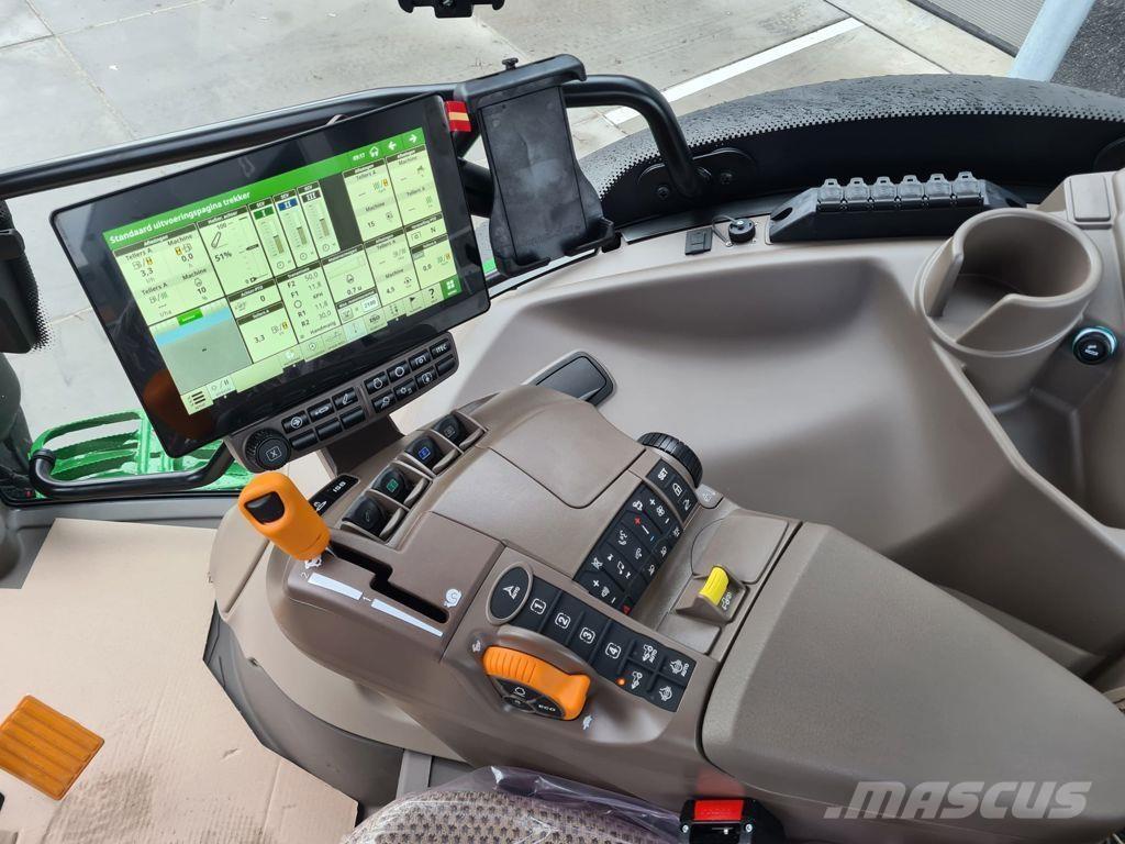 John Deere 6R 120 الجرارات