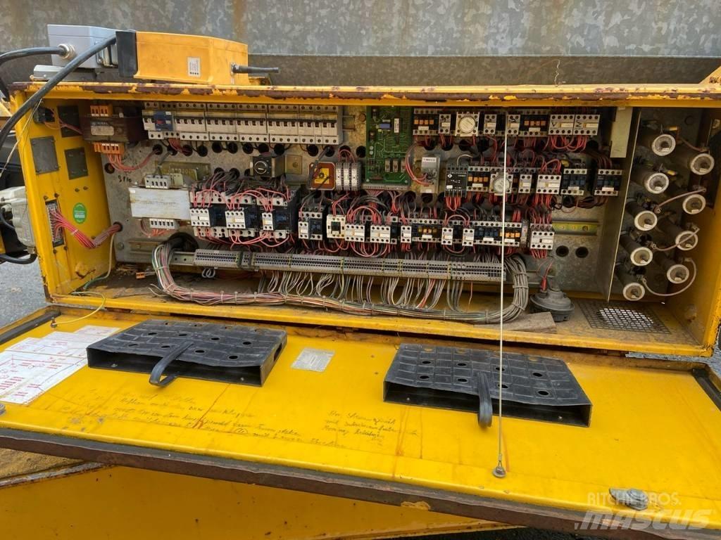 Potain HD 26 A رافعات ذاتية الارتفاع