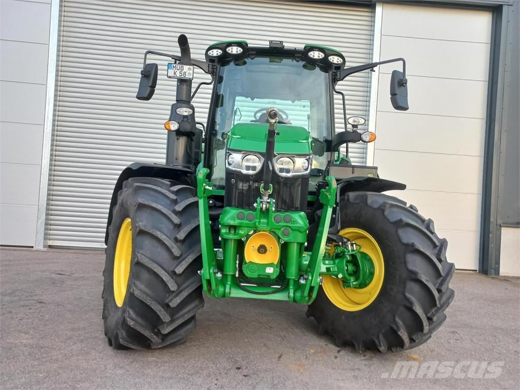 John Deere 6120M الجرارات