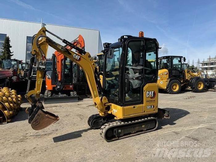 CAT 301.8-05A حفارات صغيرة أقل من 7 طن (حفارات صغيرة)