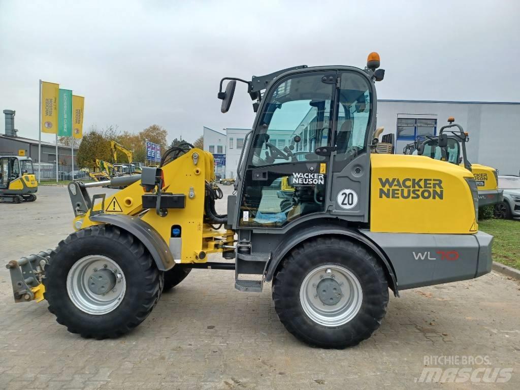 Wacker Neuson WL70 لوادر بعجل