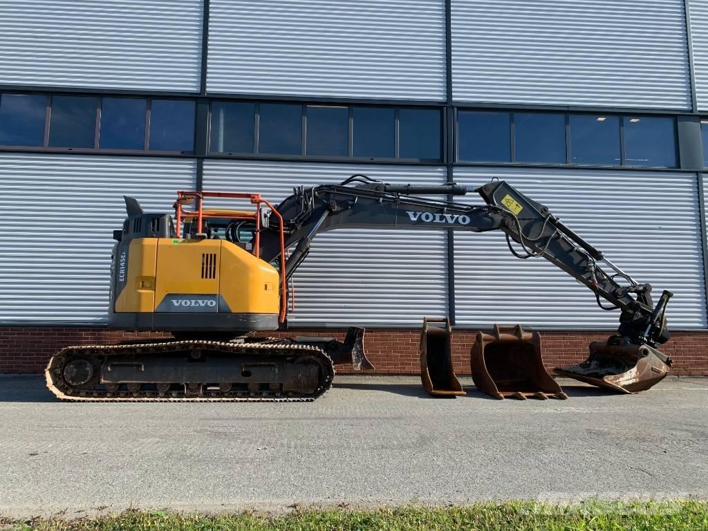 Volvo ECR145EL حفارات زحافة