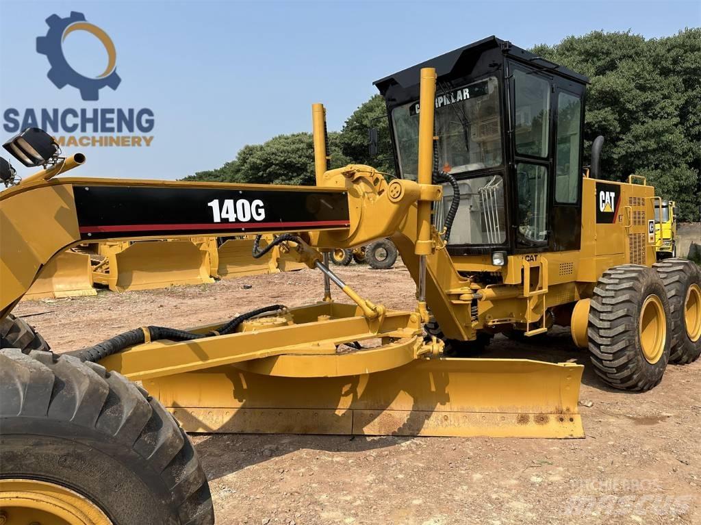 CAT 140G معدات تمهيد الطرق