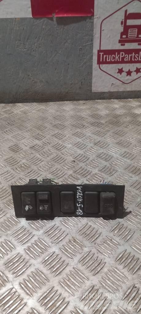 Volvo FH 12    3175615 كابينة والداخلية